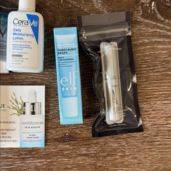 Beauty Samples - Picture 8 of 8